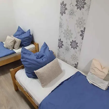 In - Balaton 43605 Holiday home *